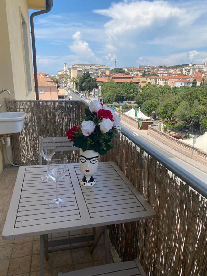 Apartmán Noemi San Vincenzo Exteriér fotografie