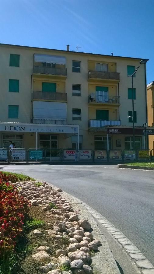 Apartmán Noemi San Vincenzo Exteriér fotografie